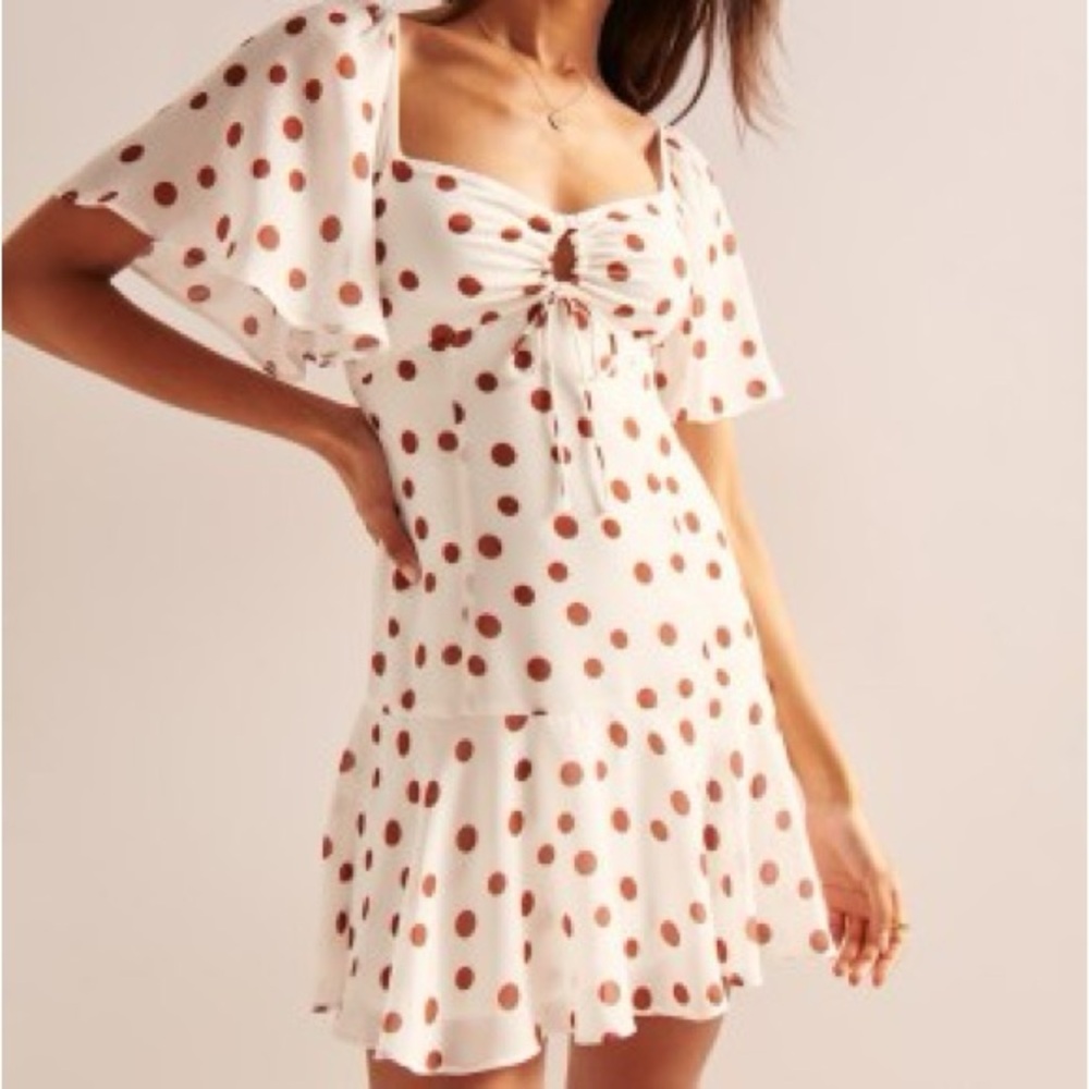 Abercrombie & Fitch Flutter Sleeve Keyhole Mini Dress in polka dot